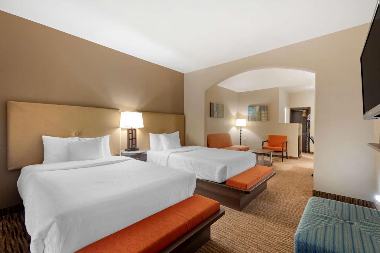 Hotel Western Dfw Airport 3*