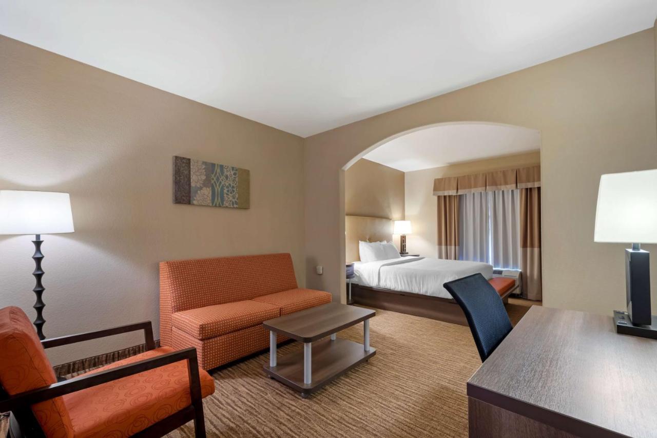 Hotel Western Dfw Airport 3*