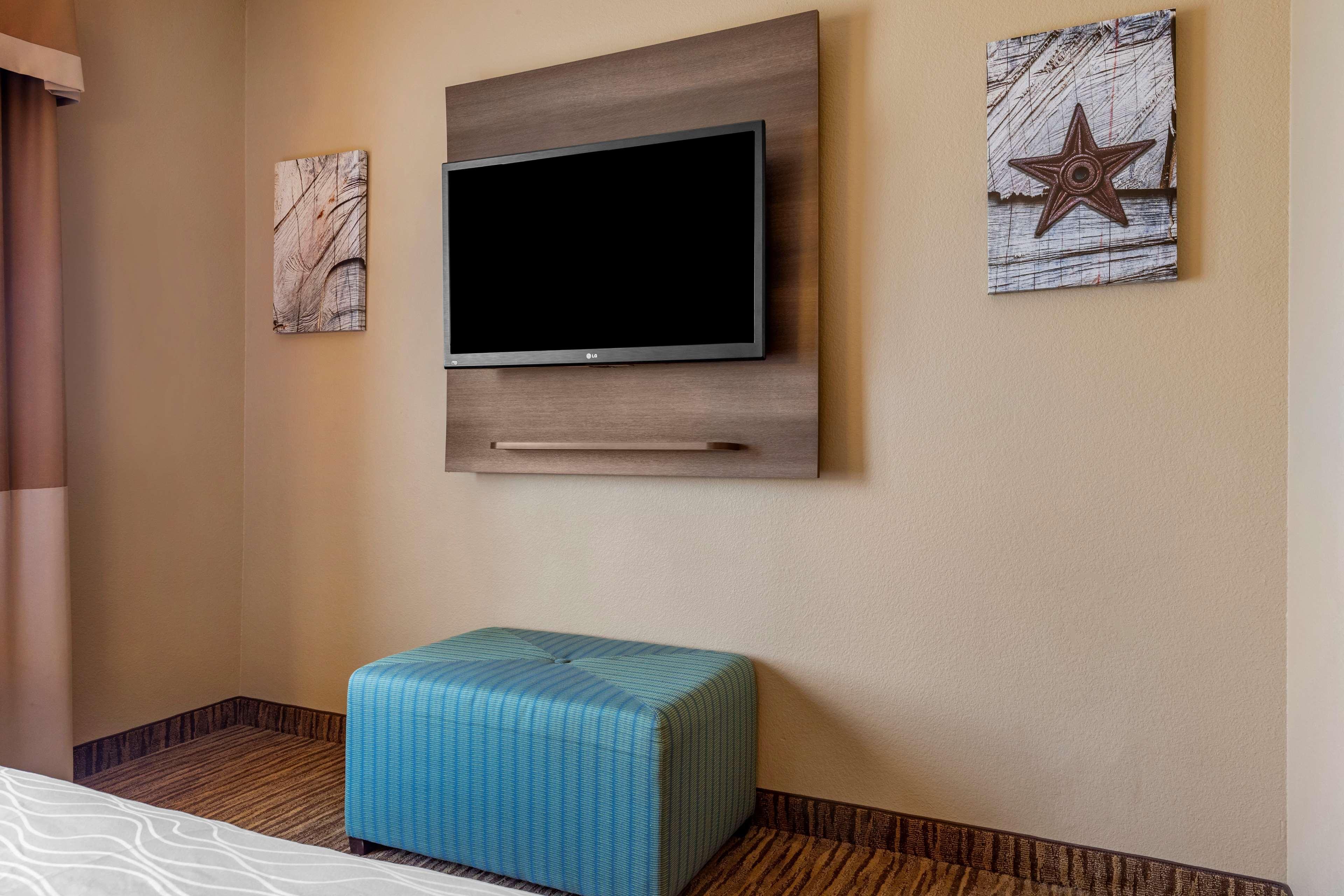 Best Western Plus Dfw Airport Hotel 3*