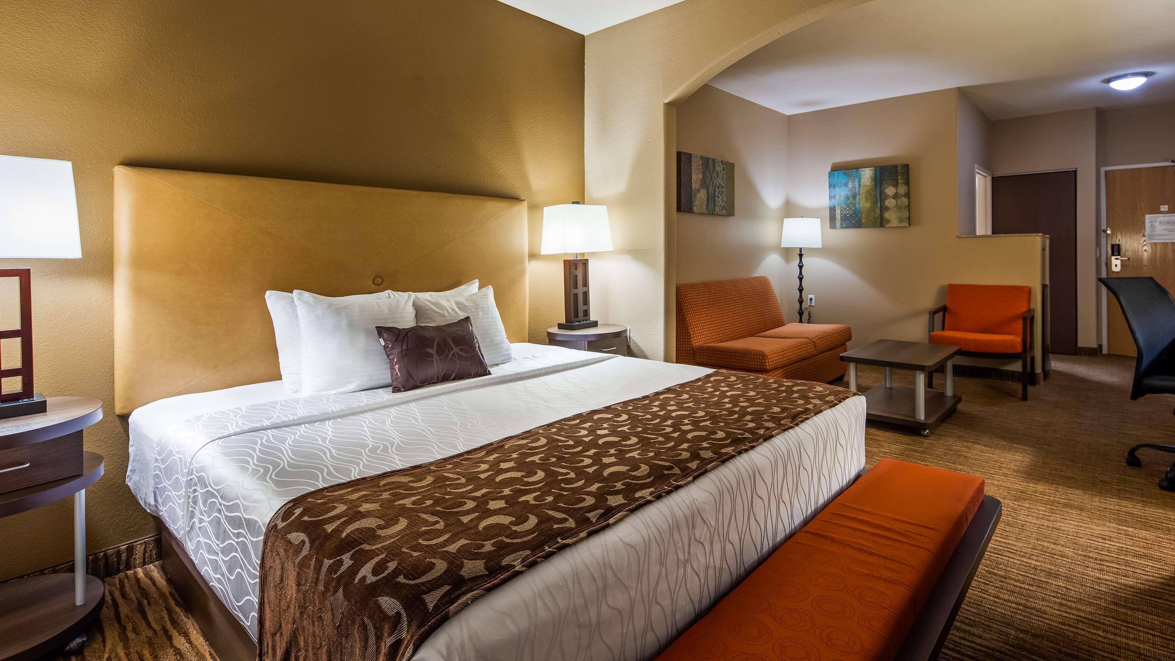 Hotel Best Western Plus Dfw Airport 3*