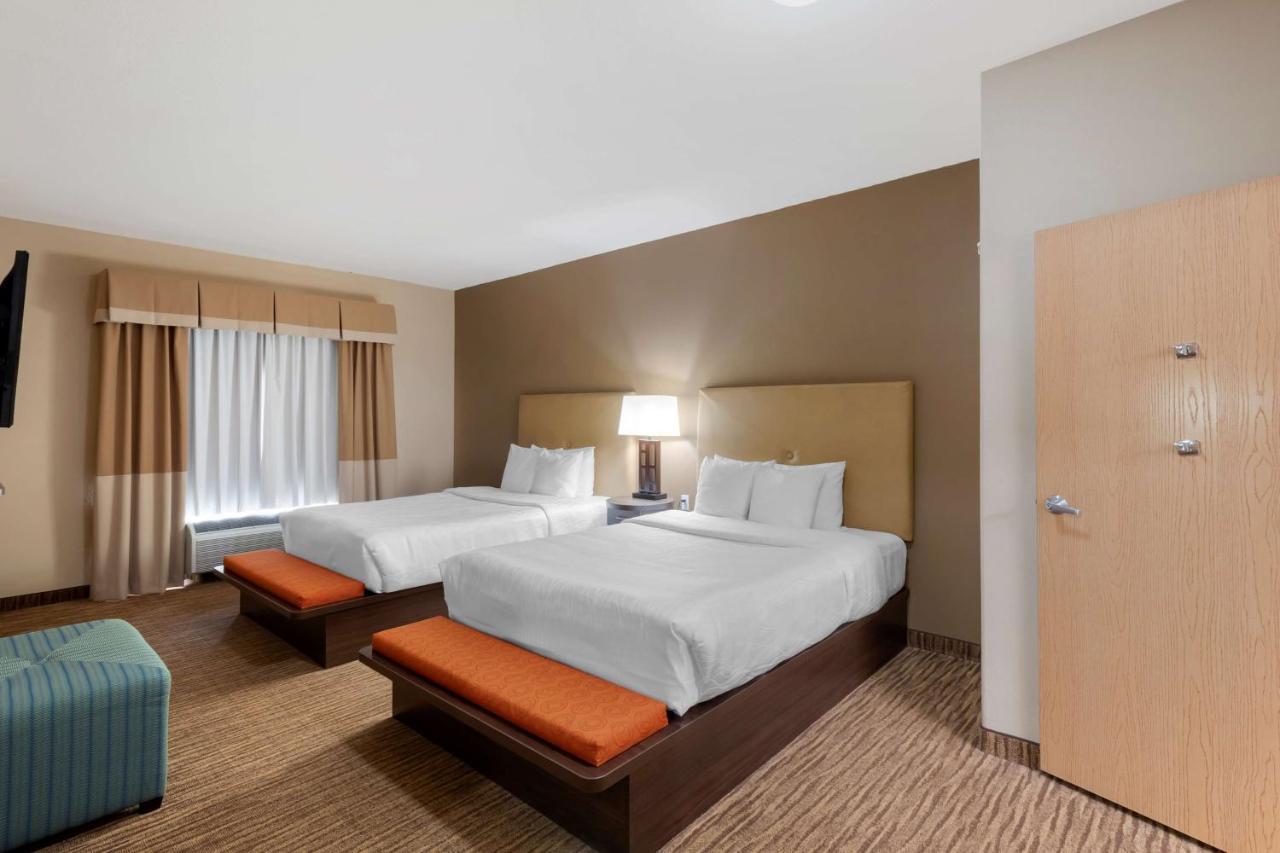 Western Dfw Airport Hotel 3*